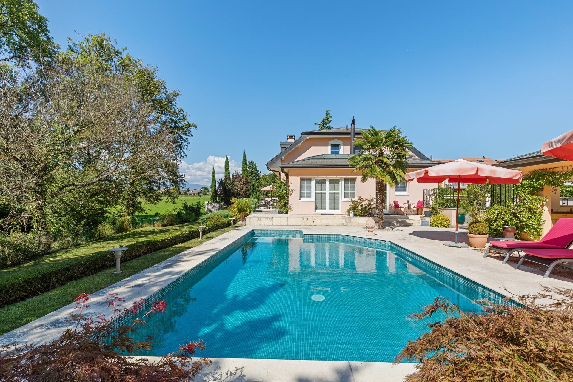 Propriété individuelle au cœur d'un quartier paisible