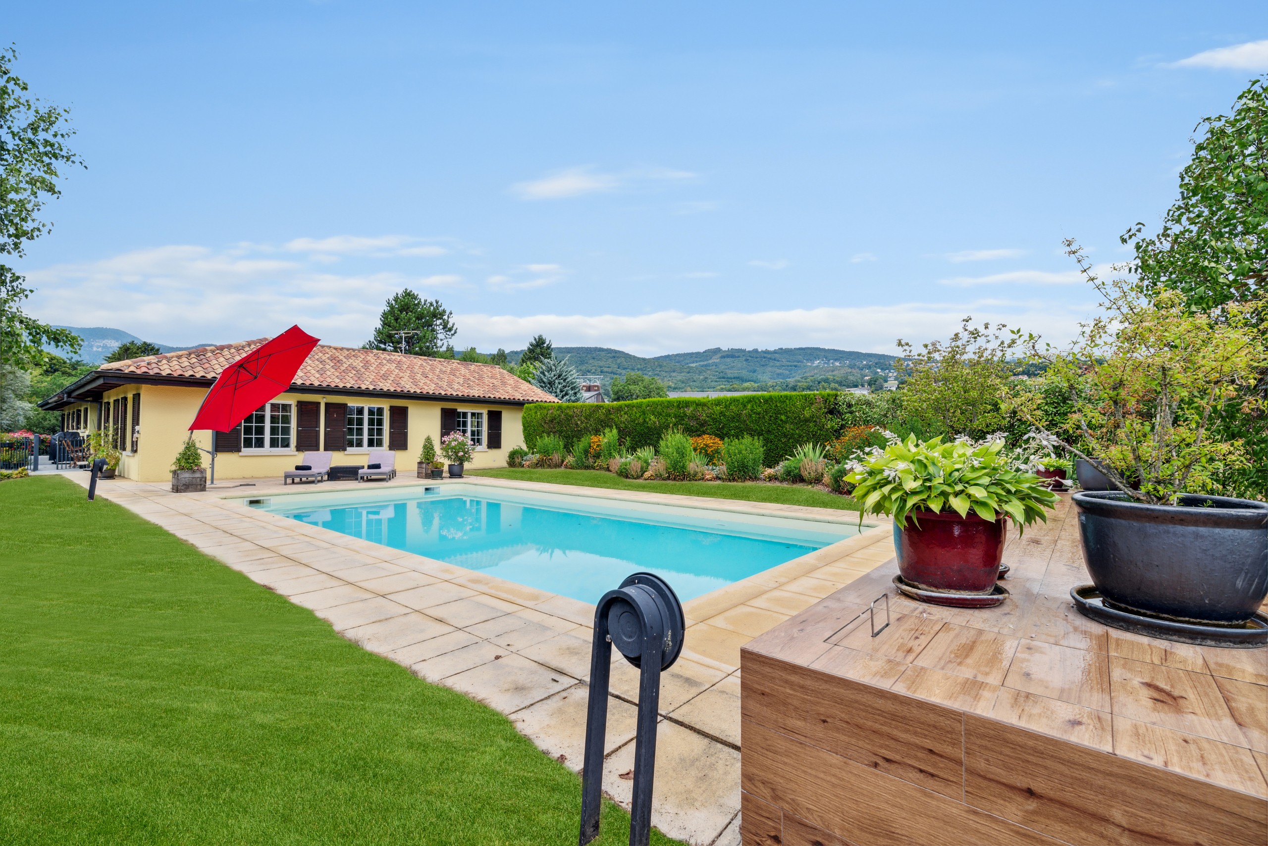 Rare, belle propriété individuelle avec piscine au cœur de Genolier