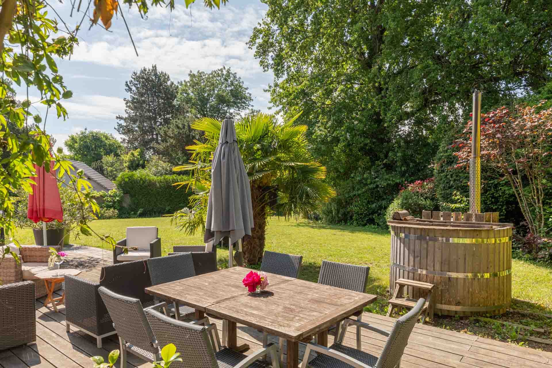 Villa familiale au cœur d'un cadre verdoyant et paisible