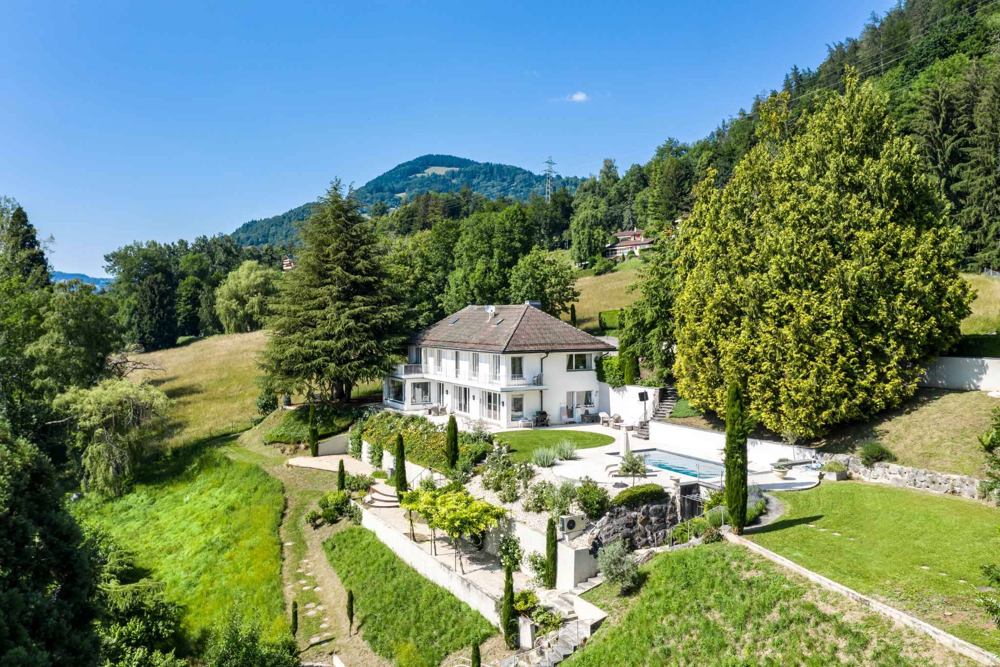 Villa de charme avec piscine et vue panoramique