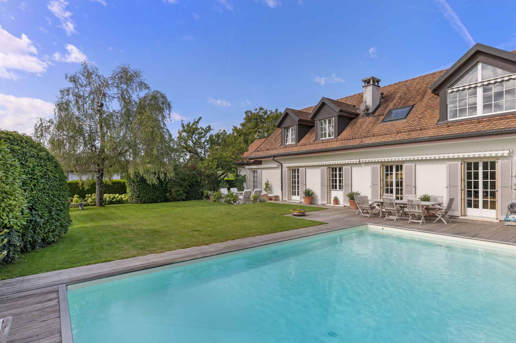 Splendide maison vaudoise avec 5 chambres à coucher en suite
