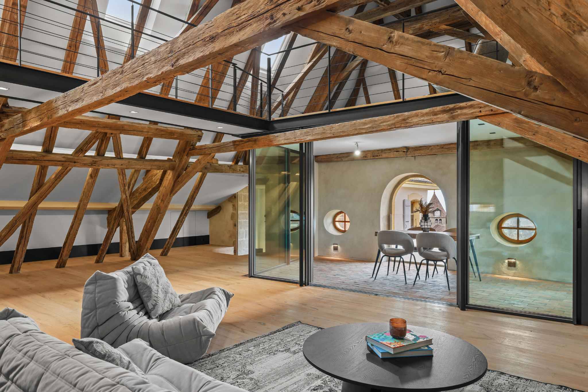 Penthouse d’exception avec vue imprenable sur le Léman