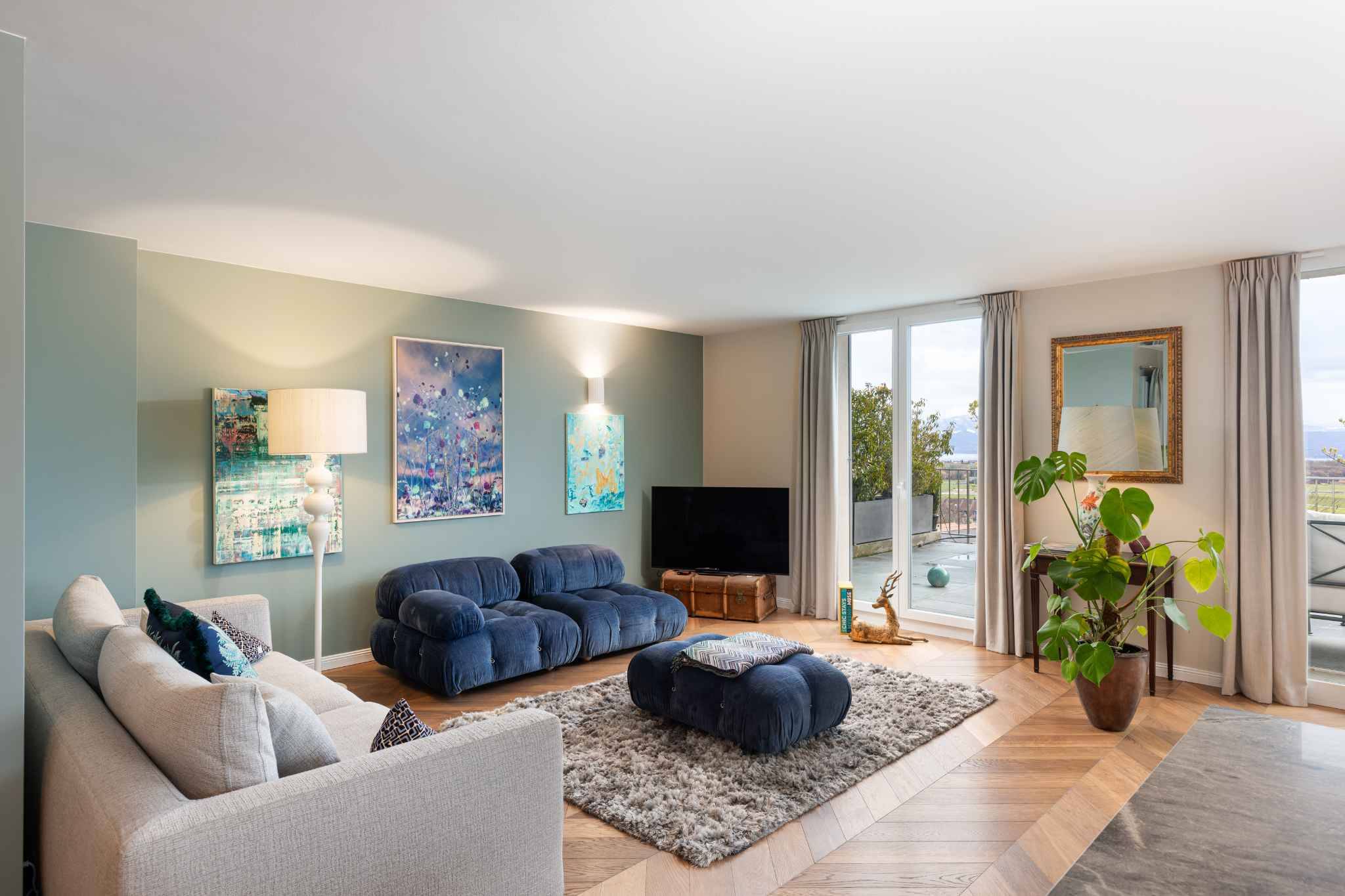 Au cœur de La Côte - Duplex d’exception avec vue sur le lac